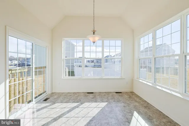 $573,789 | 910 Weatherstone Lane, Felton, DE 19943