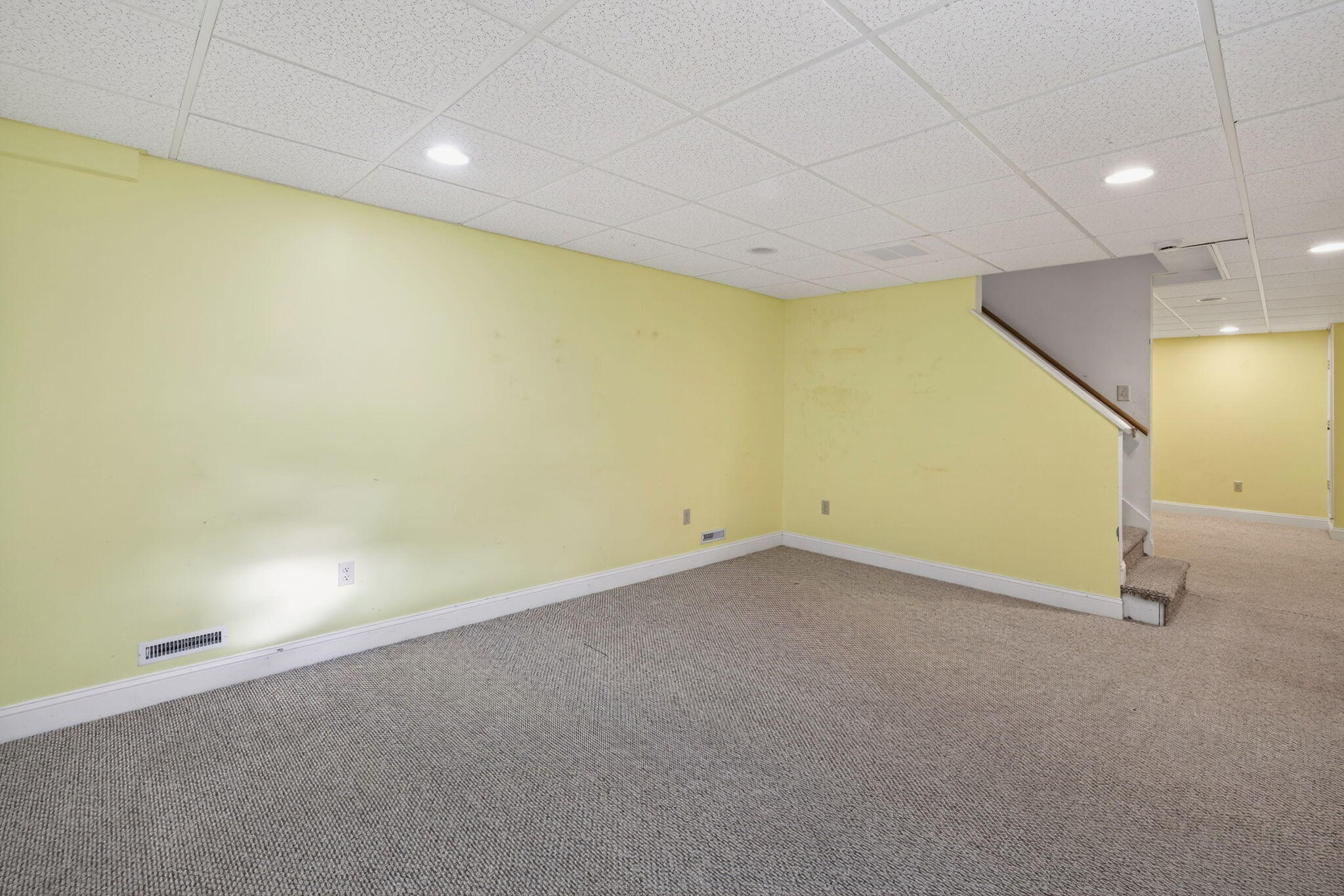 57 Grand Oak Road Forestdale, MA 02644 - Photo 21 of 41 72-PF0A3783