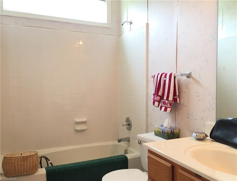 2711 Castle Croft Road Greensboro, NC 27407 - Photo 16 of 24 Gallery Image 16
