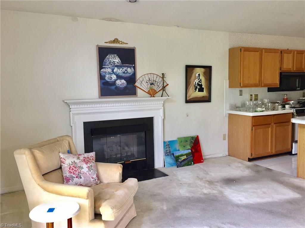 2711 Castle Croft Road Greensboro, NC 27407 - Photo 9 of 24 Gallery Image 9