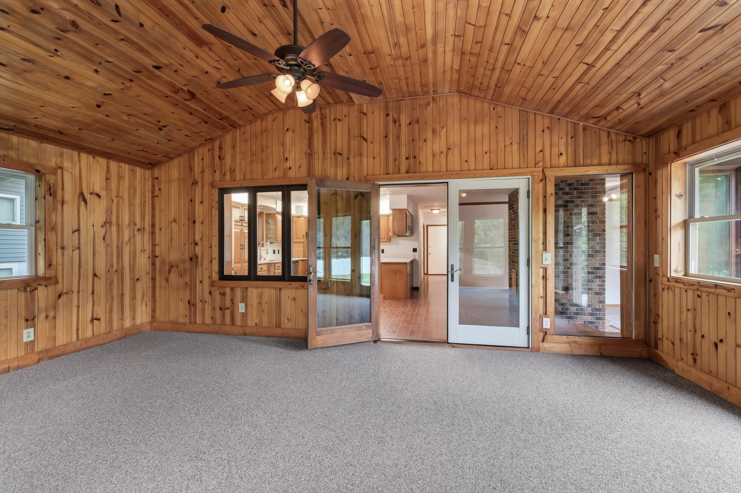 5009 Cottage Grove Road Madison, WI 53716 - Photo 25 of 63 Gallery Image 25