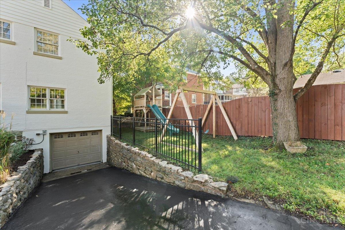 6525 Ridge Avenue Cincinnati, OH 45213 - Photo 39 of 50 Gallery Image 39