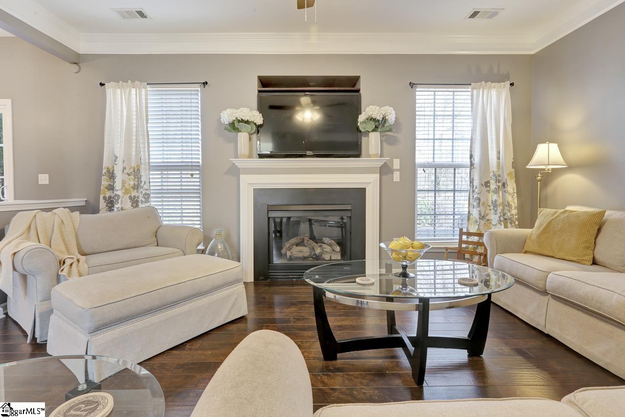 8 Knoll Ridge Drive Greer, SC 29650 - Photo 6 of 35 Gallery Image 6
