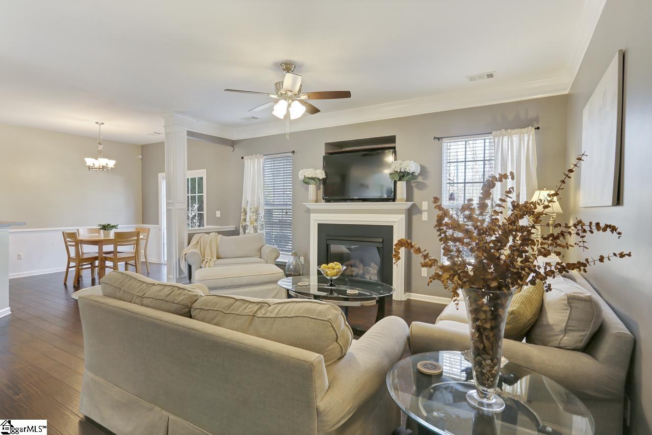 8 Knoll Ridge Drive Greer, SC 29650 - Photo 8 of 35 Gallery Image 8