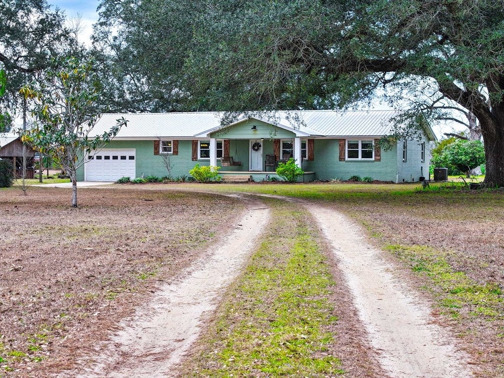258 Smithtown Road Bainbridge, GA 39819 - Photo 16 of 87 Gallery Image 16