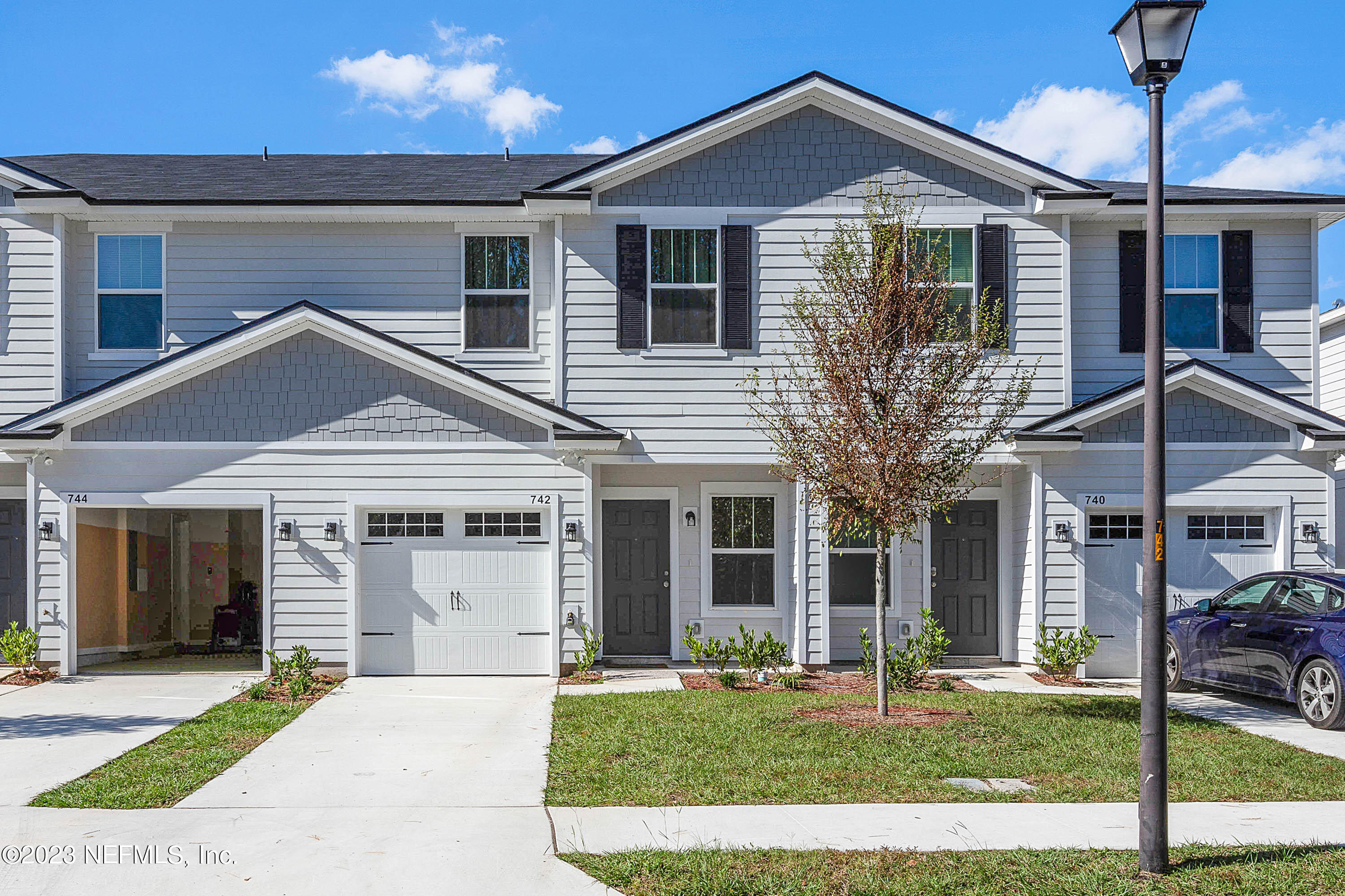 742 Talking Tree Drive, Jacksonville, FL 32205 Compass