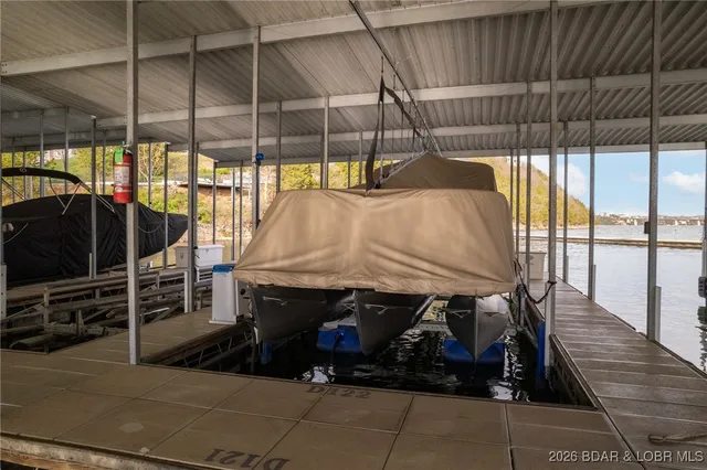 $466,000 | 202 East Palisades Condo Drive, Unit 4B, Lake Ozark, MO 65049