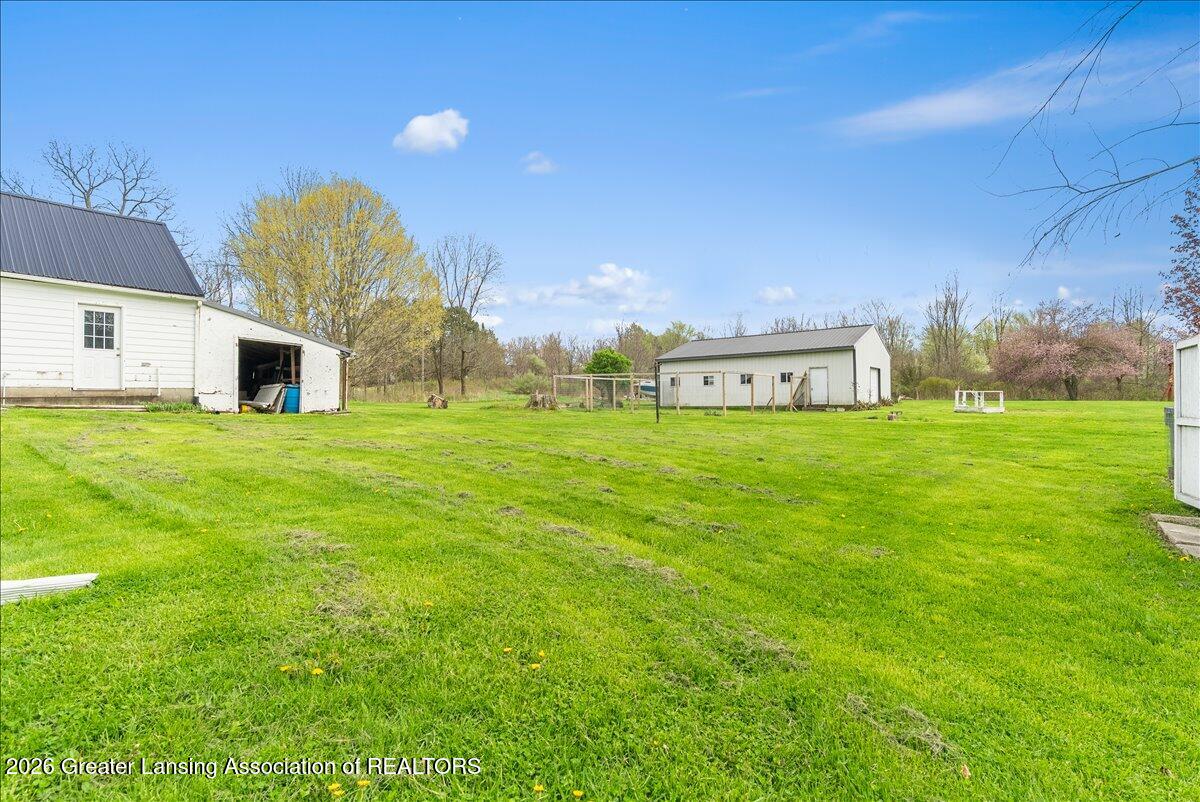 5662 East Clark Road Bath, MI 48808 - Photo 27 of 44 39-Media Jett - 36