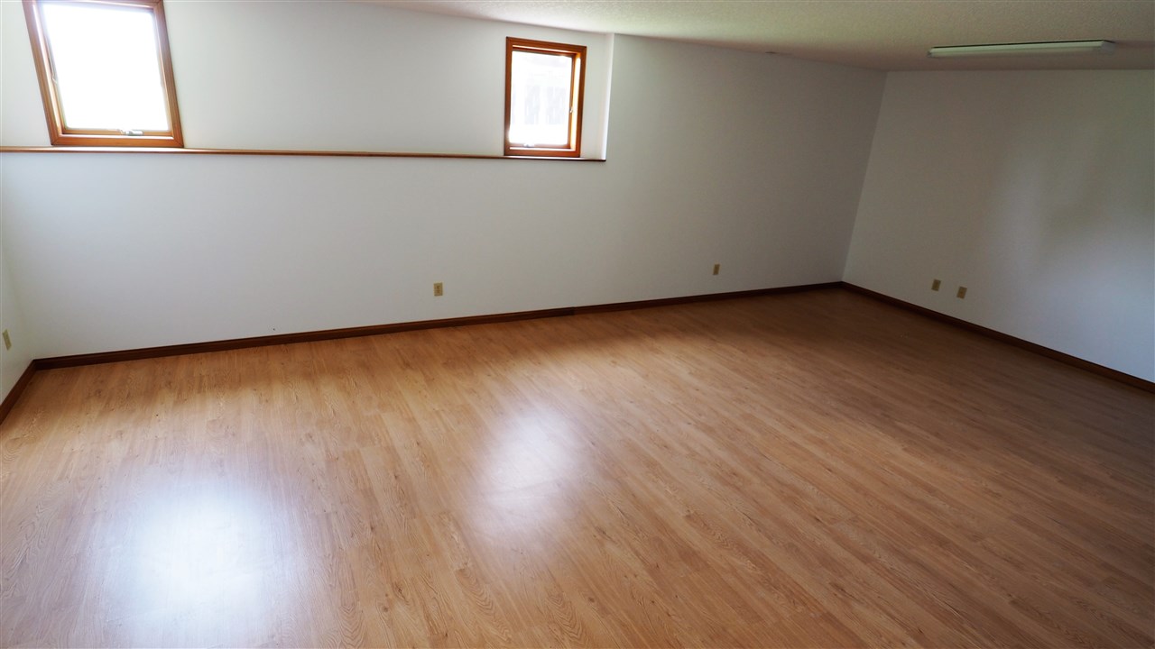 9309 Ernst Road Fort Wayne, IN 46809 - Photo 16 of 27