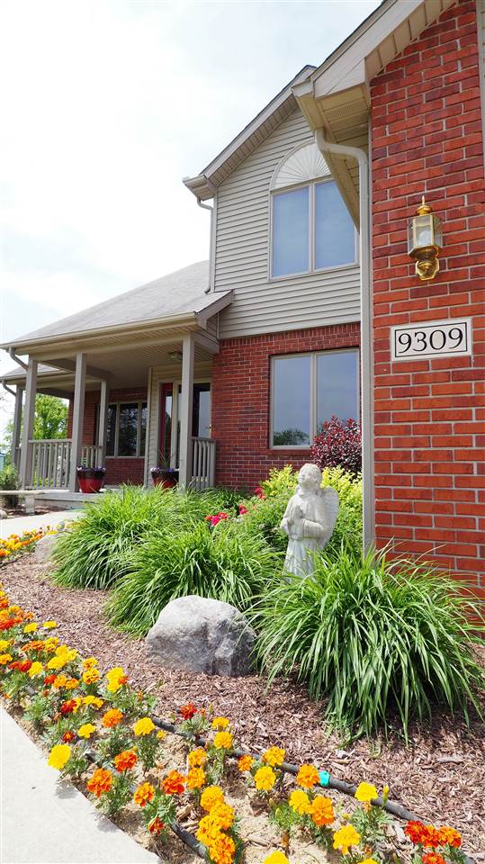 9309 Ernst Road Fort Wayne, IN 46809 - Photo 5 of 27