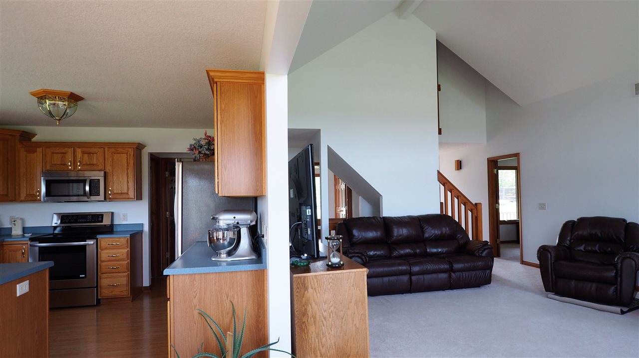 9309 Ernst Road Fort Wayne, IN 46809 - Photo 10 of 27