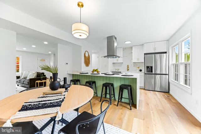 $475,000 | 9834 Maple Leaf Drive, Gaithersburg, MD 20886