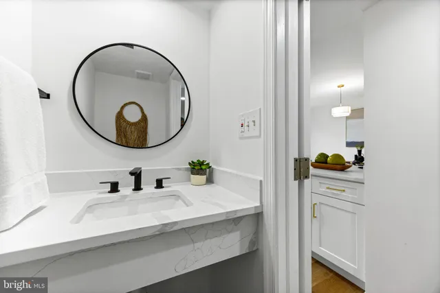 $475,000 | 9834 Maple Leaf Drive, Gaithersburg, MD 20886