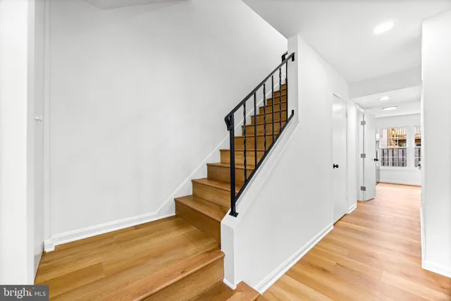 $475,000 | 9834 Maple Leaf Drive, Gaithersburg, MD 20886