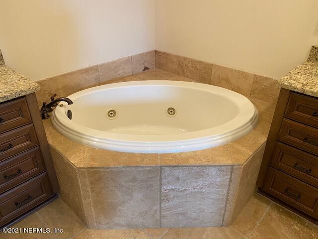 1616 River Road, Unit 103 Jacksonville, FL 32207 - Photo 25 of 38 IMG_5842