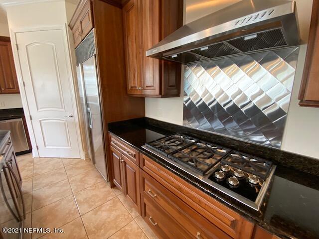 1616 River Road, Unit 103 Jacksonville, FL 32207 - Photo 9 of 38 IMG_5826