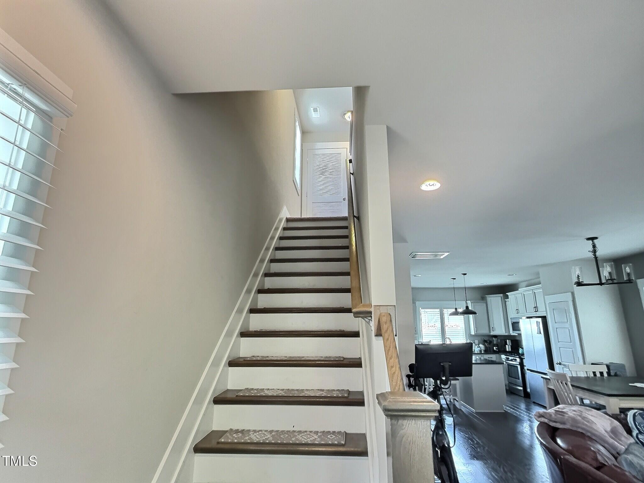 2319 Great Ridge Parkway Chapel Hill, NC 27516 - Photo 8 of 21 exposio_132408644