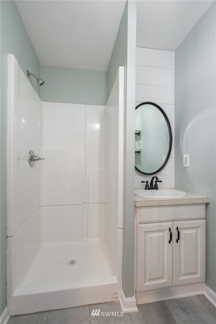 8575 Bender Road Lynden, WA 98264 - Photo 20 of 40 Gallery Image 20