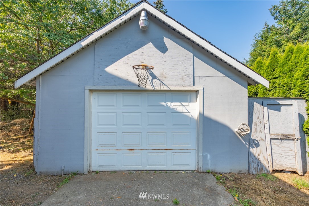 8575 Bender Road Lynden, WA 98264 - Photo 40 of 40 Gallery Image 40