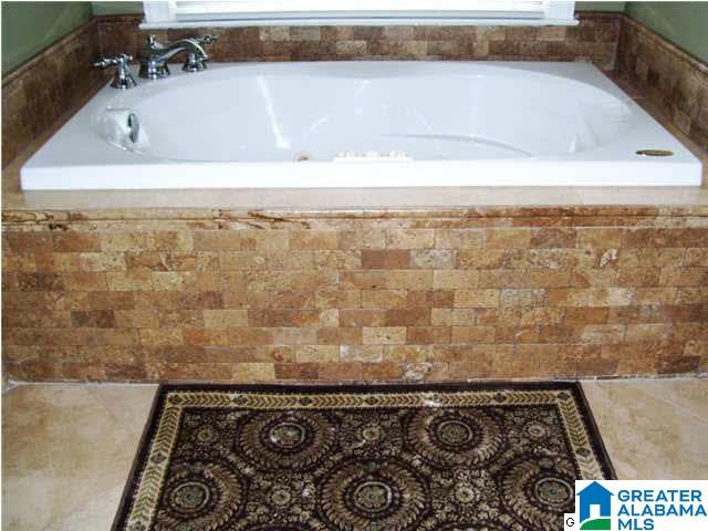 2001 Hampton Place Birmingham, AL 35242 - Photo 10 of 19