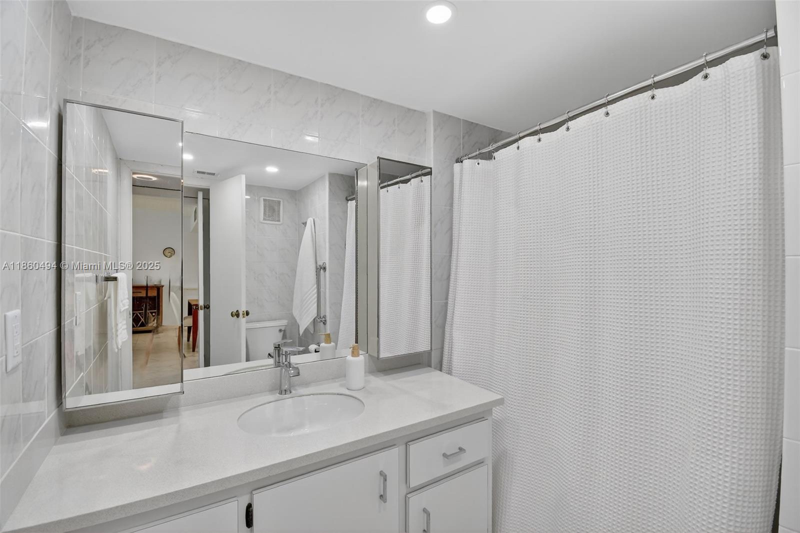 16400 Golf Club Road, Unit 307 Weston, FL 33326 - Photo 16 of 27 Gallery Image 16