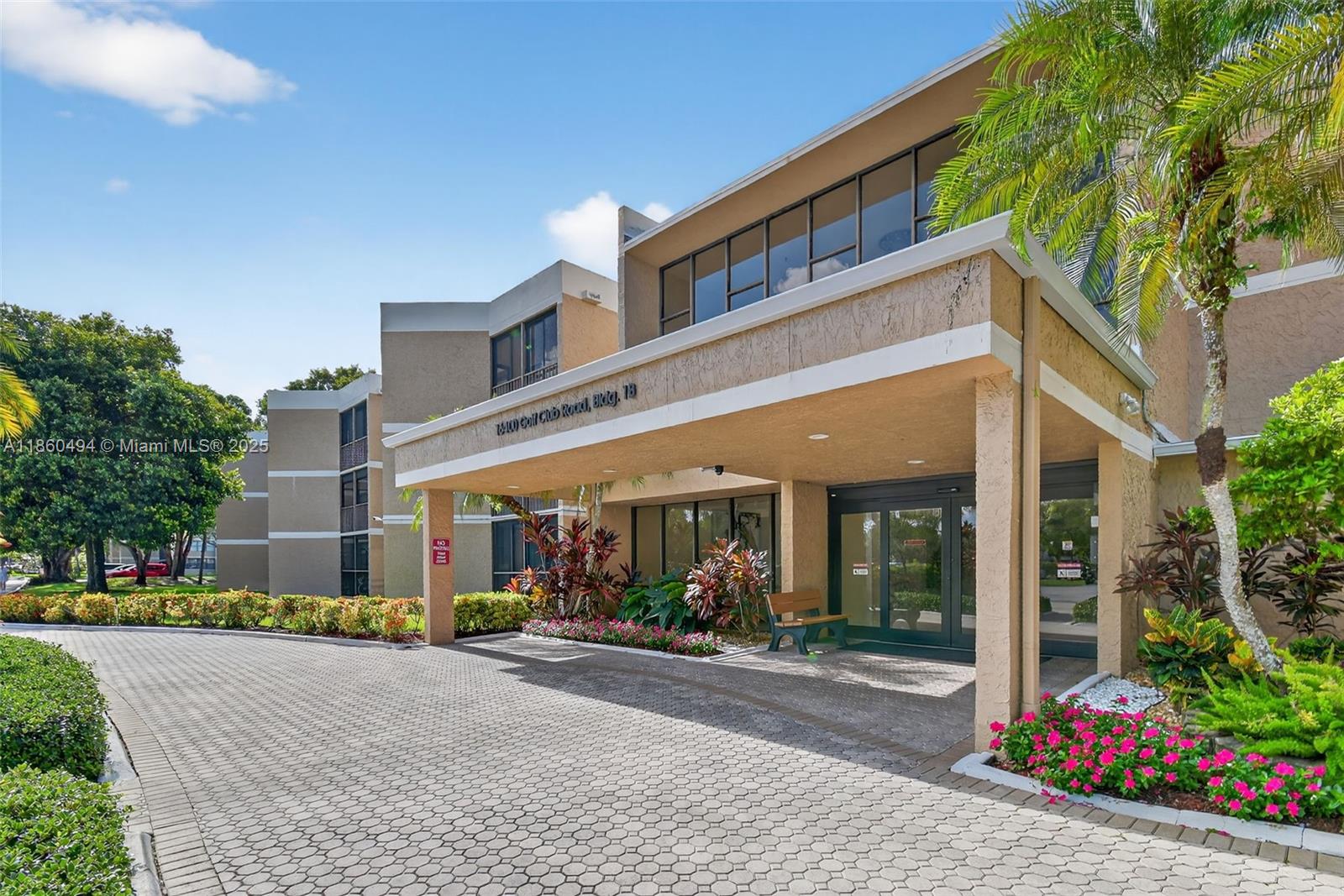 16400 Golf Club Road, Unit 307 Weston, FL 33326 - Photo 2 of 27 Gallery Image 2