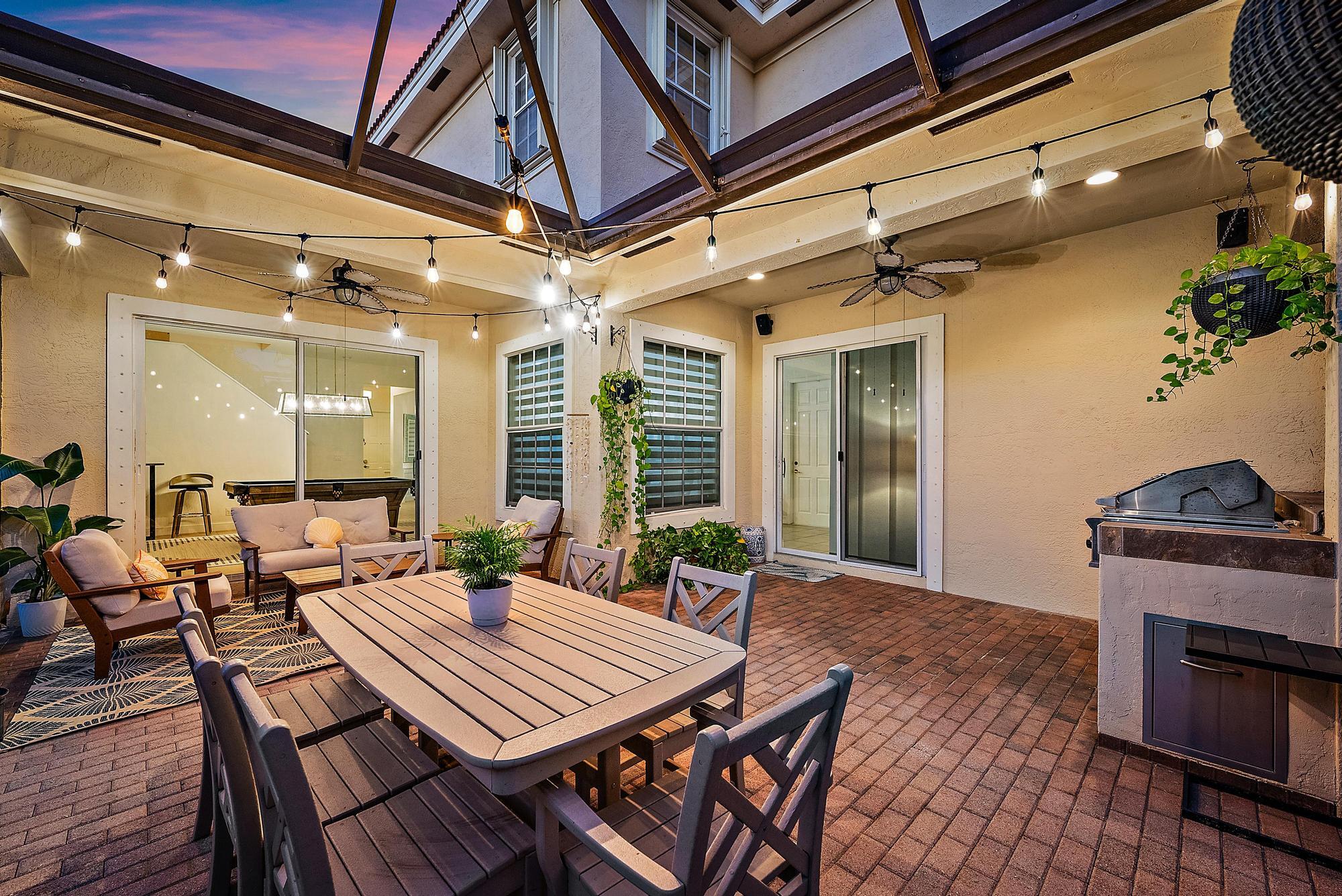 114 Via Santa Cruz Jupiter, FL 33458 - Photo 29 of 48 Screened in Patio