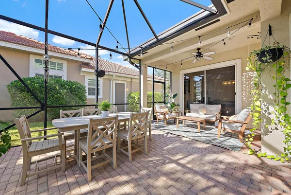 $1,125,000 | 114 Via Santa Cruz, Jupiter, FL 33458