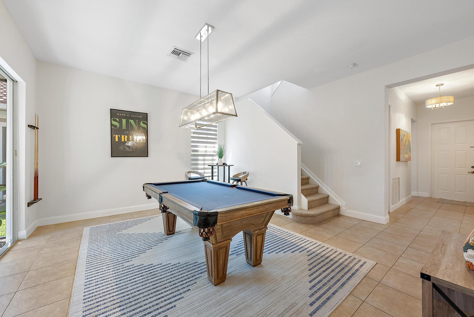 114 Via Santa Cruz Jupiter, FL 33458 - Photo 10 of 48 Living