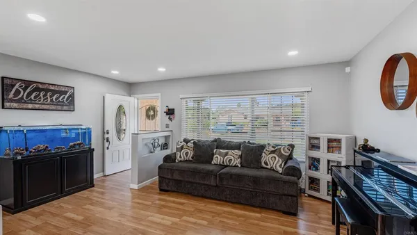 $975,000 | 9201 Brookside Circle, Spring Valley, CA 91977
