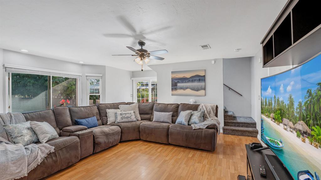 9201 Brookside Circle Spring Valley, CA 91977 - Photo 14 of 65