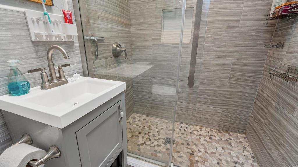 9201 Brookside Circle Spring Valley, CA 91977 - Photo 42 of 65