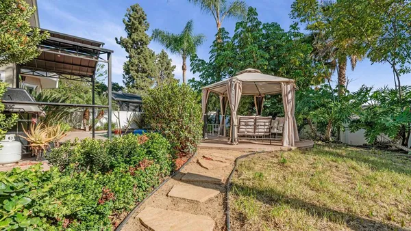 $975,000 | 9201 Brookside Circle, Spring Valley, CA 91977