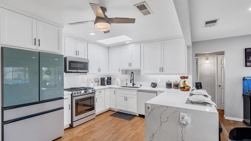 9201 Brookside Circle Spring Valley, CA 91977 - Photo 10 of 65