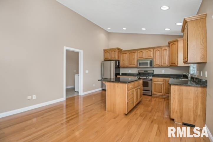 5347 Hugo Road Bettendorf, IA 52722 - Photo 12 of 49 Gallery Image 12