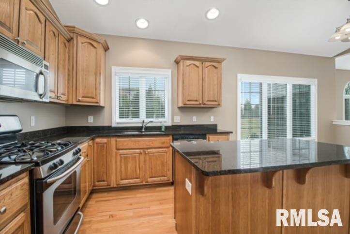 5347 Hugo Road Bettendorf, IA 52722 - Photo 13 of 49 Gallery Image 13