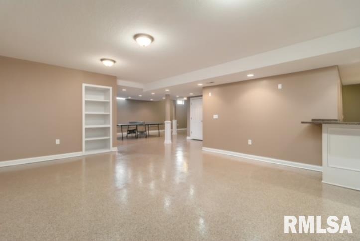 5347 Hugo Road Bettendorf, IA 52722 - Photo 33 of 49 Gallery Image 33