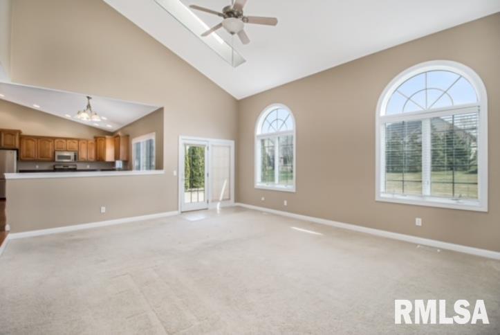5347 Hugo Road Bettendorf, IA 52722 - Photo 9 of 49 Gallery Image 9
