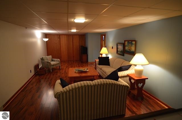 13680 Bluff Road Traverse City, MI 49686 - Photo 20 of 28 1803376-19.JPG