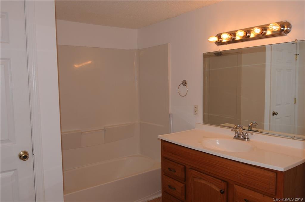 1778 Southside Road Lincolnton, NC 28092 - Photo 11 of 18 Gallery Image 11
