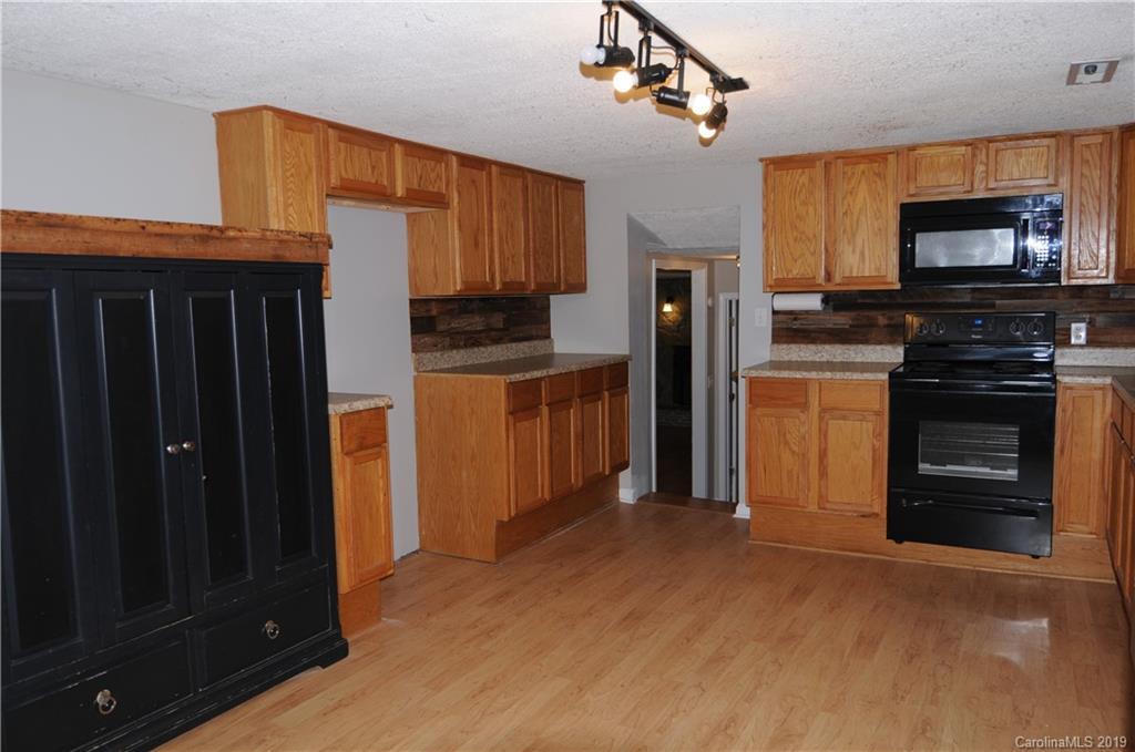 1778 Southside Road Lincolnton, NC 28092 - Photo 15 of 18 Gallery Image 15