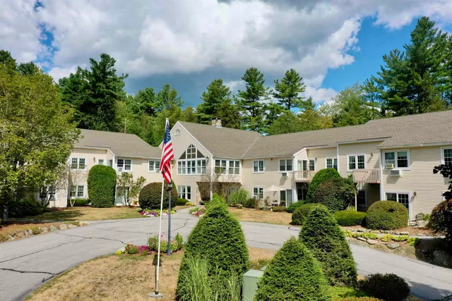 $2,500 | 332 Parkside Road, Unit 17, New London, NH 03257