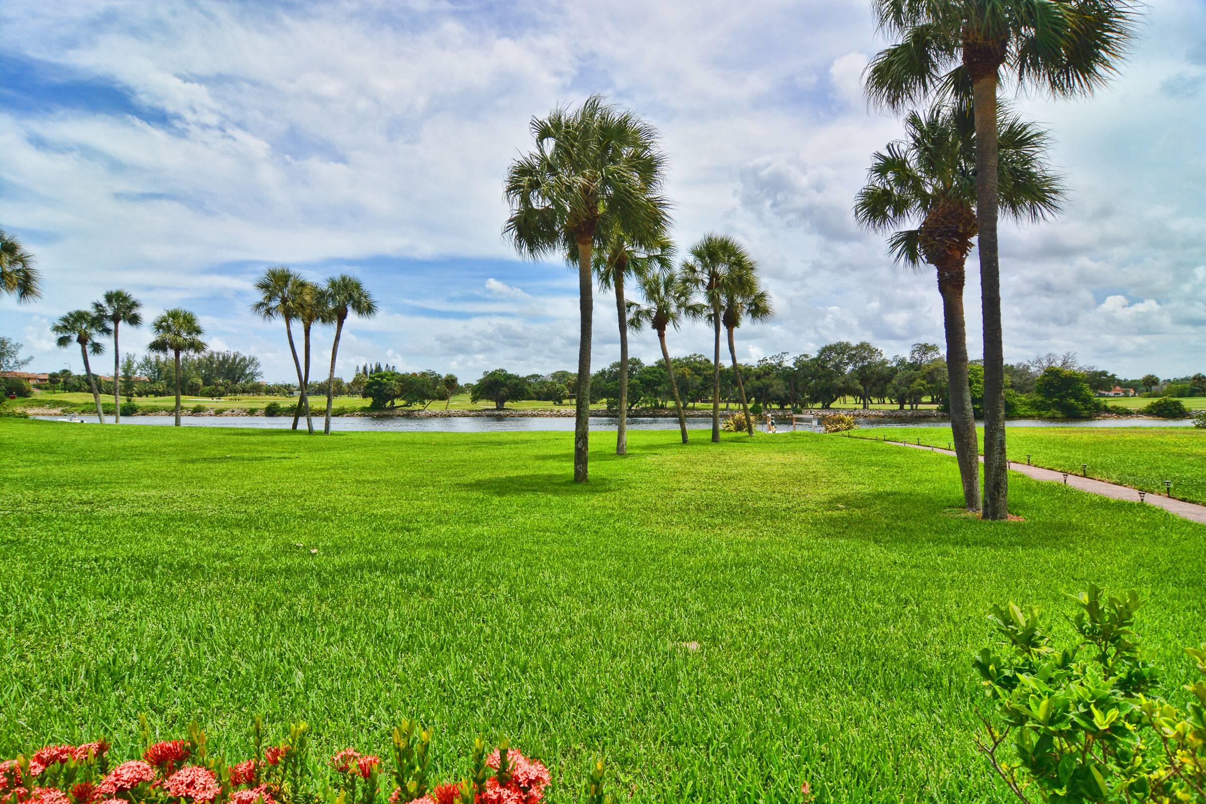 336 Golfview Road, Unit PH09 North Palm Beach, FL 33408 - Photo 14 of 26 Intracoastal View