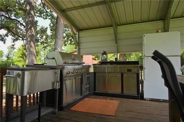 $369,900 | 1025 West Bryant Road, Center Point, LA 71323