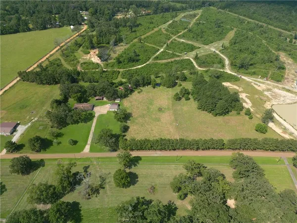 $369,900 | 1025 West Bryant Road, Center Point, LA 71323