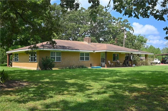 $374,900 | 1025 West Bryant Road, Center Point, LA 71323