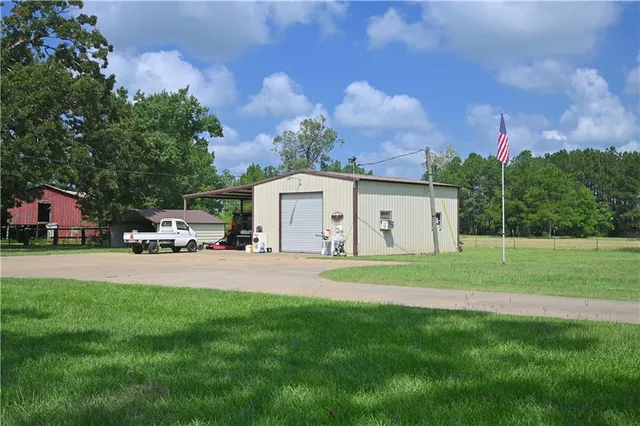 $374,900 | 1025 West Bryant Road, Center Point, LA 71323