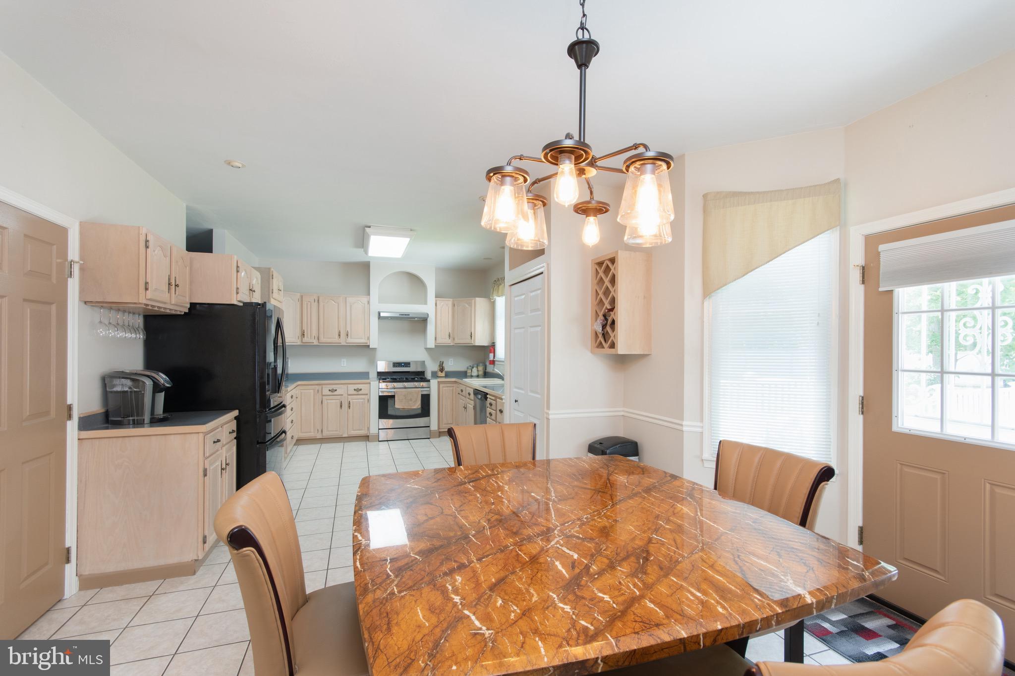1459 Kearsley Road Sicklerville, NJ 08081 - Photo 11 of 27