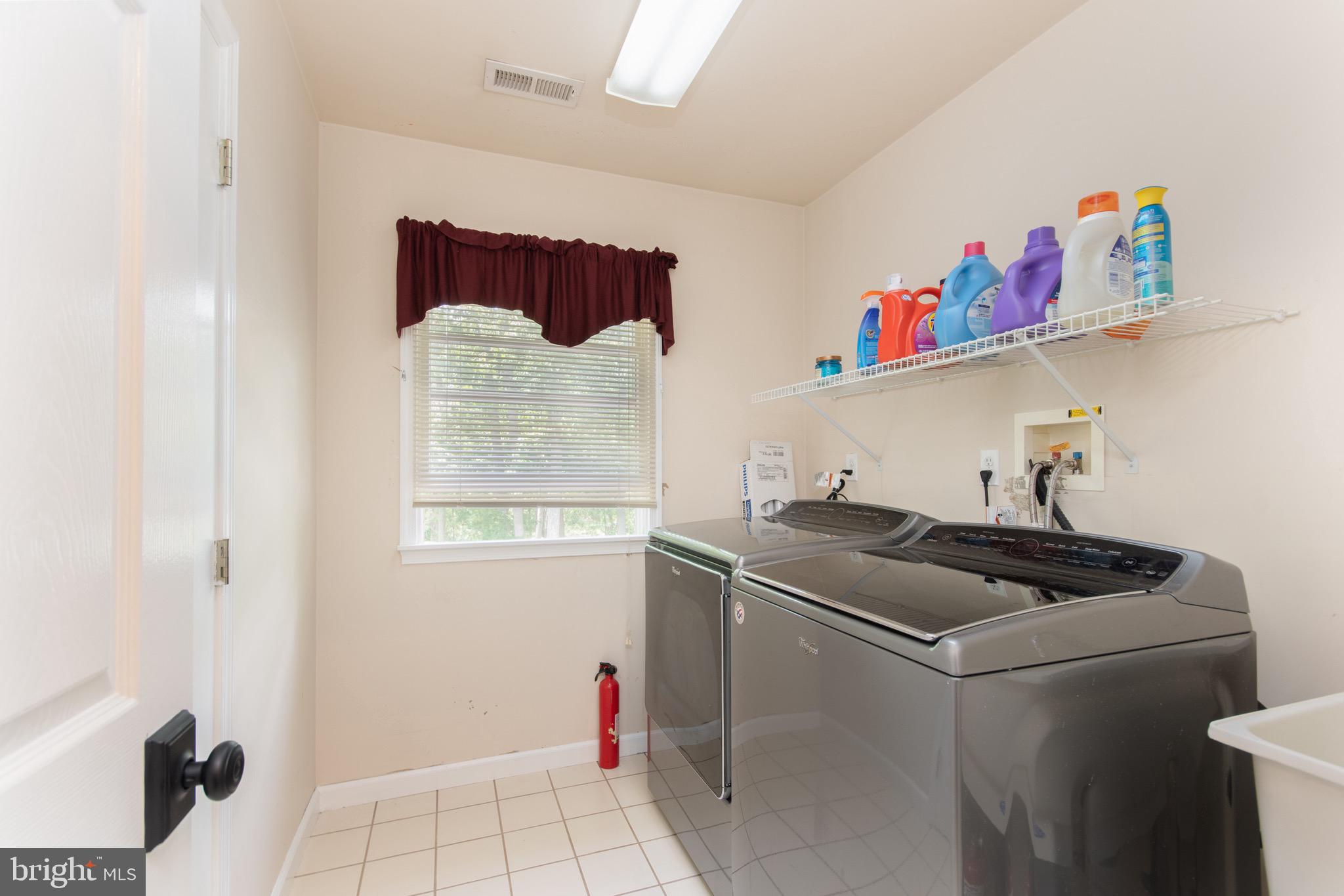1459 Kearsley Road Sicklerville, NJ 08081 - Photo 14 of 27