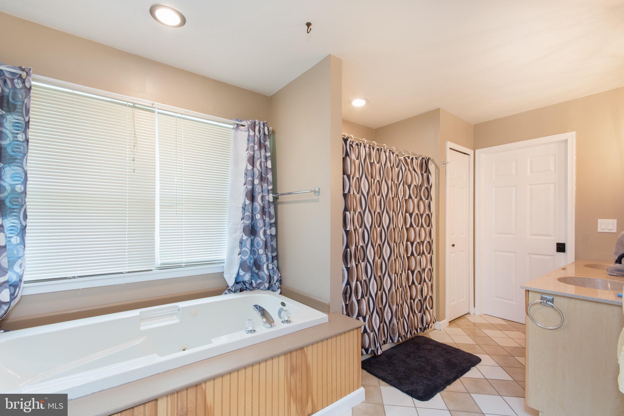 1459 Kearsley Road Sicklerville, NJ 08081 - Photo 19 of 27